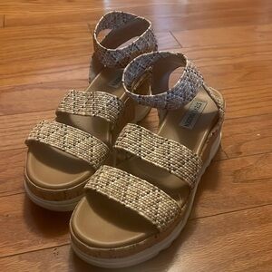 Steve Madden Bando Strappy Platform Sandals